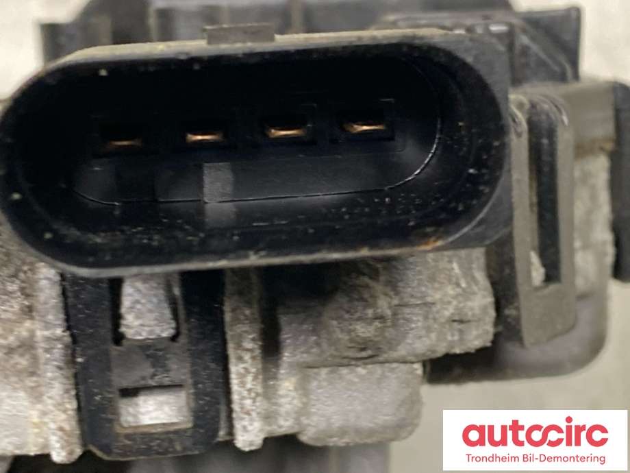 Viskermotor frontrute til Ford Kuga 2008-2012 (Type I) (BOSCH|1709010|8V4117508AB|)