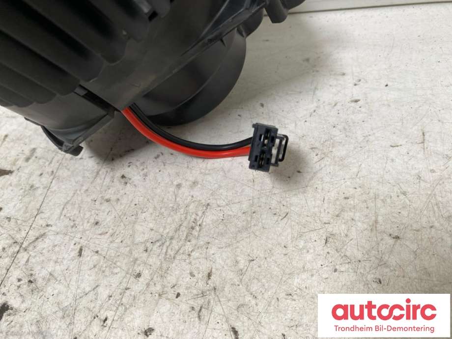 Varmeapparat motor til BMW X2 2018-->> (F39) (F39) (DENSO|9297752|64119297752|20220328)