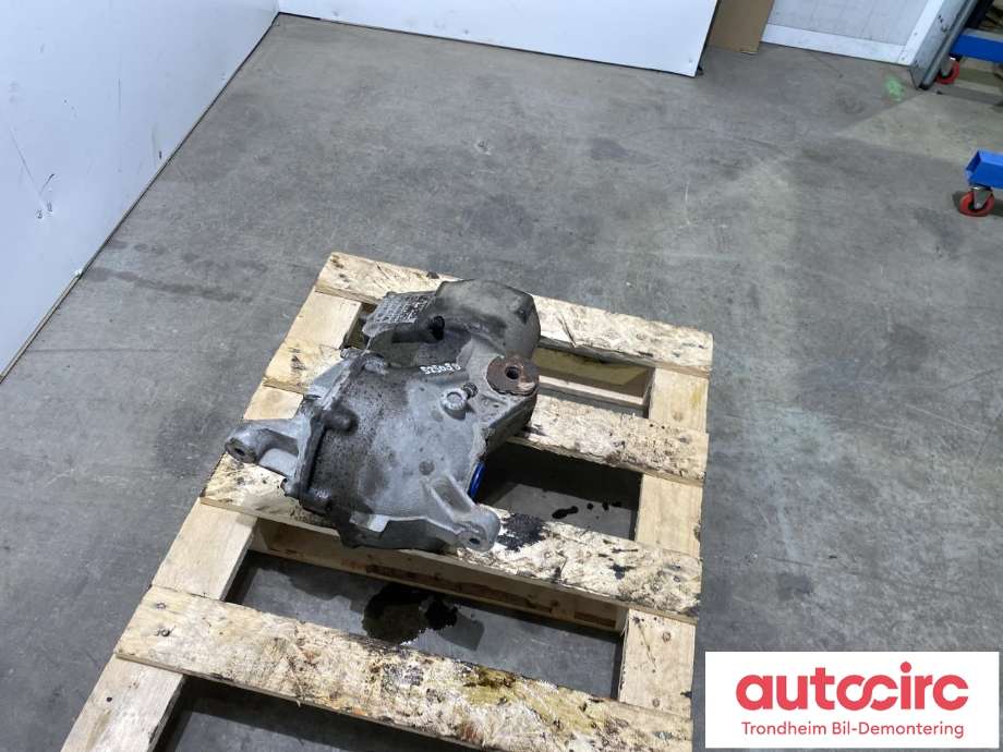 Kardang klokke bak til Ford Kuga 2008-2012 (Type I)  (1545063|8V41-4200-AC|1590823)