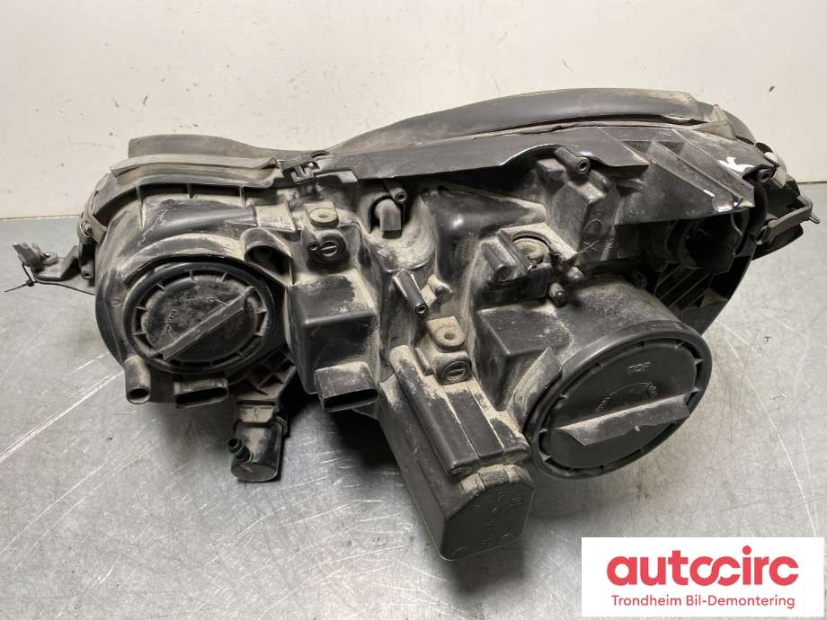 Frontlykt høyre xenon til Mercedes E-Klasse 2006-2009 (Fase 2) (W211) (W211) (...|A 211 820 41 61|A 211 820 51 61|)