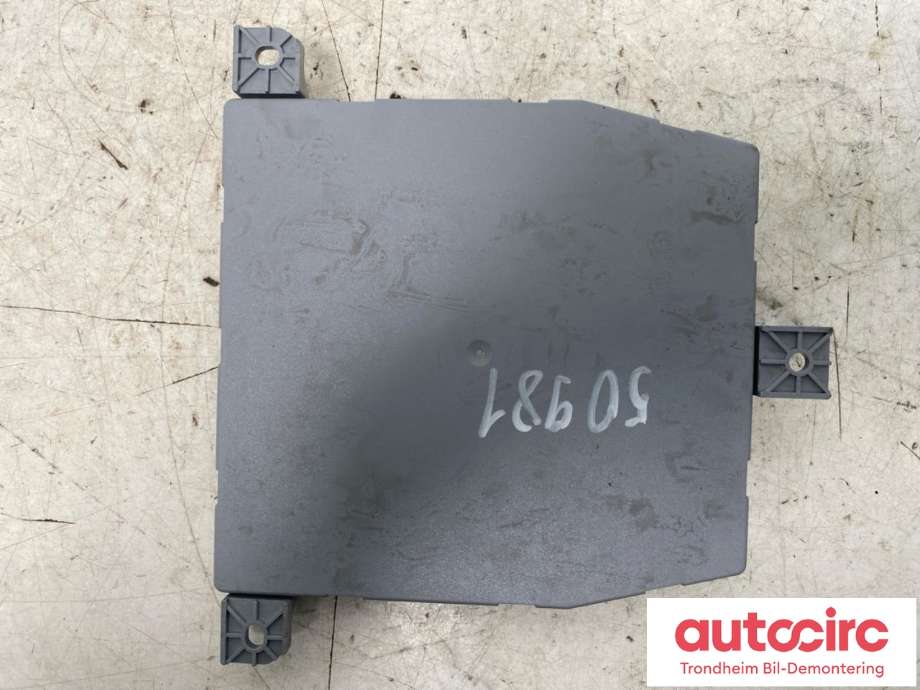 Styreenhet (SAM - Signal Acquisition Module) til Mercedes S-Klasse 2013-2020 (W222) (W222) (HELLA|A2229006609|A2229011403|A2229022209| A2229009308| A2229005711)