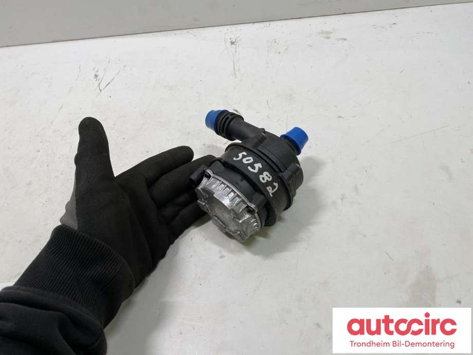 Vannpumpe elektrisk til Mercedes EQV 2020-->> (W447) (W447) (BOSCH|A0005002686|A 000 500 26 86|0392024050)