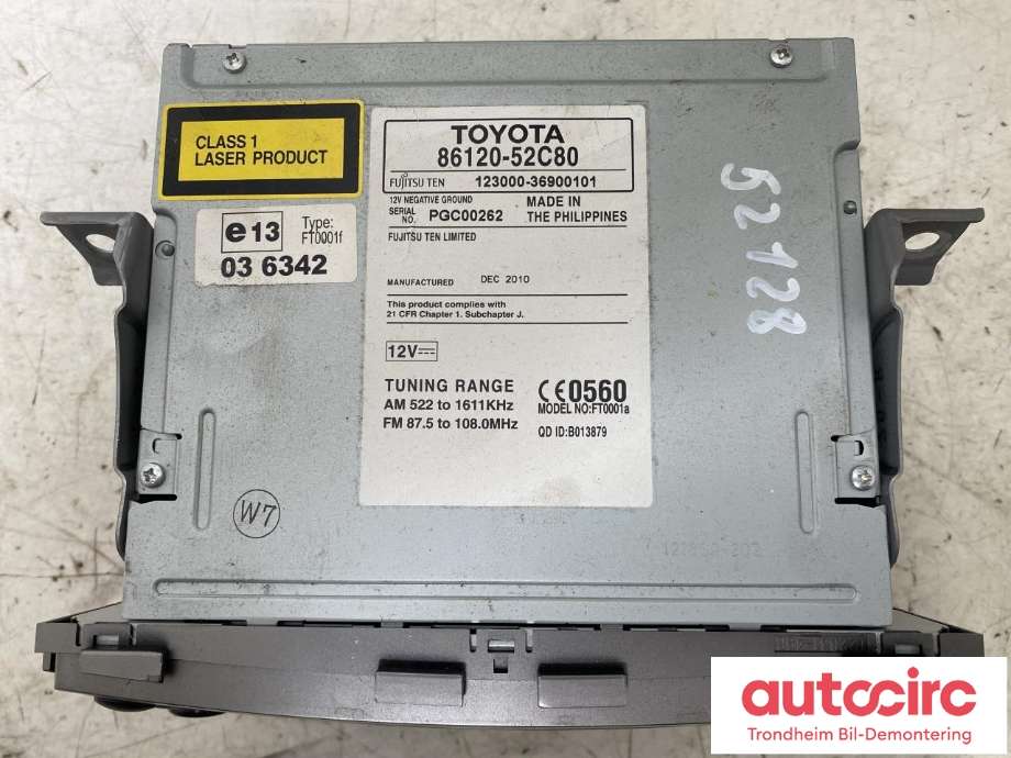Bilstereo til Toyota Urban Cruiser 2009-2014  (FUJITSU|8612052C80|)