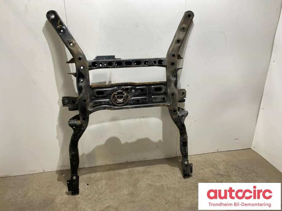 Travers foran hoved til VW Crafter 2016-->> (Type II) (...|65.41501-0003|65415010003|)