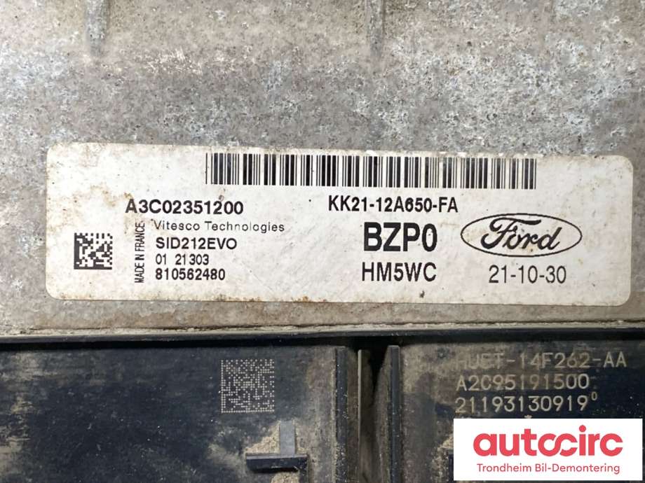 Styreenhet motor til Ford Transit 2014-->>  (2412881|SVKK3A-12A650-AA|)