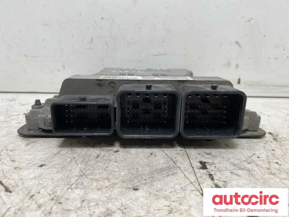 Styreenhet motor til Peugeot 5008 2010-2017 (Type I)  (CONTINENTAL|9800268980|1609379580|1677621880)