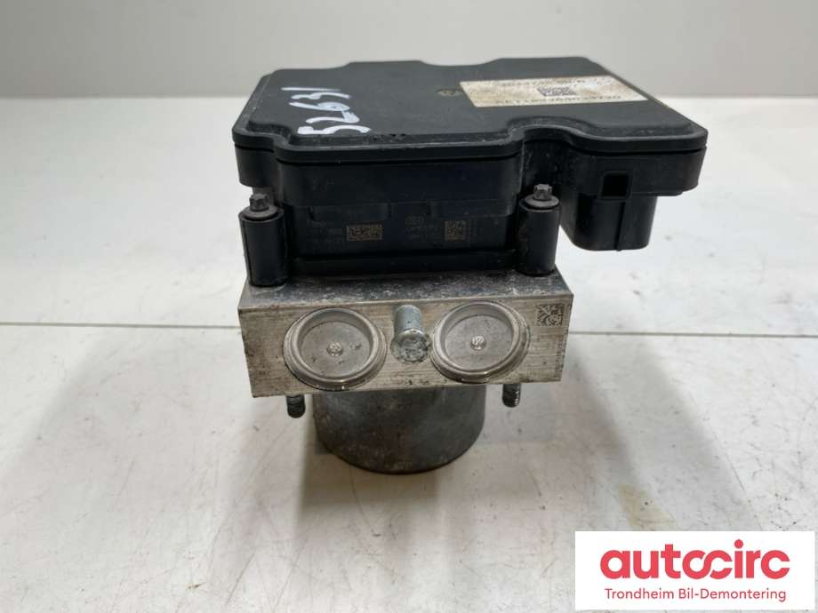 ABS sentral til Tesla Model 3 2018-2023 (Fase 1)  (1103541-00-A|1044746-00-A|)
