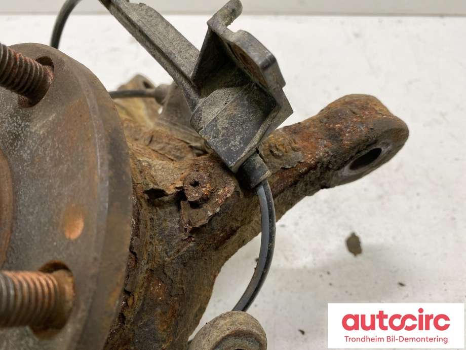 Hjulspindel venstre foran til Toyota Avensis 2003-2008 (Type II) (LES INFO|43212-05060|4321205060|)