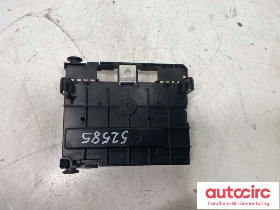 Sikringsboks motorrom til Citroën C4, Picasso 2006-2013 (Type I) (DELPHI|6500HK|9807028580|9664705980)