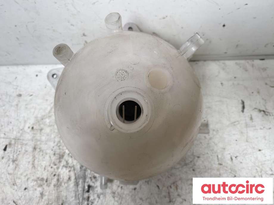 Ekspansjonstank til VW Crafter 2016-->> (Type II)  (..|7E0121407D|65.06102-0001|)