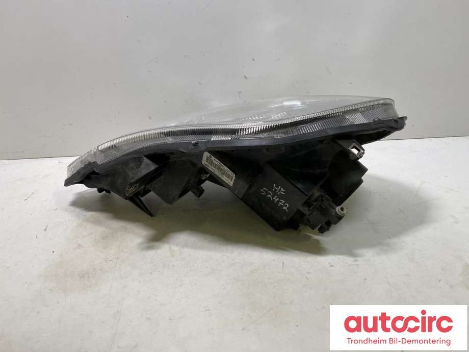 Frontlykt høyre halogen til Renault Trafic 2006-2014  (VALEO|8200701356|89313985|)