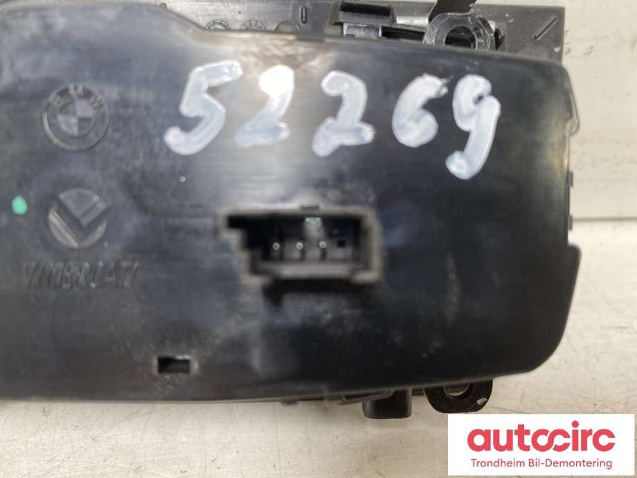 Bryter lys til BMW 4-Serie 2013-2020 (F32/F33/F36) (F32/F33/F36) (..|9265303|6847512|61316847512)
