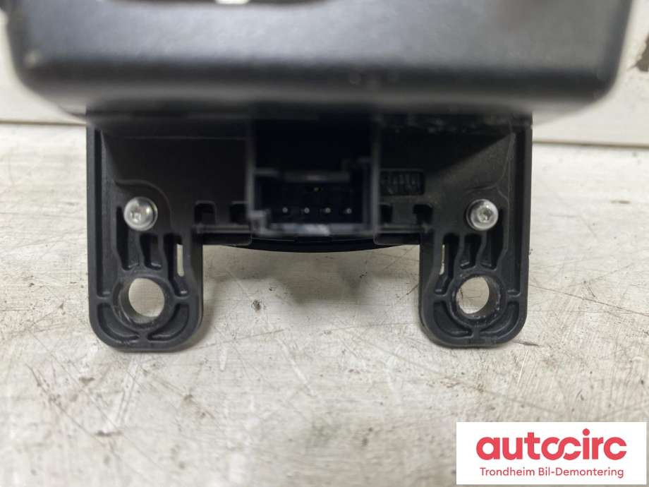 Bilstereo navigasjon betjeningspanel til BMW 4-Serie 2013-2020 (F32/F33/F36) (F32/F33/F36) (..|65829332285|65829350723|)