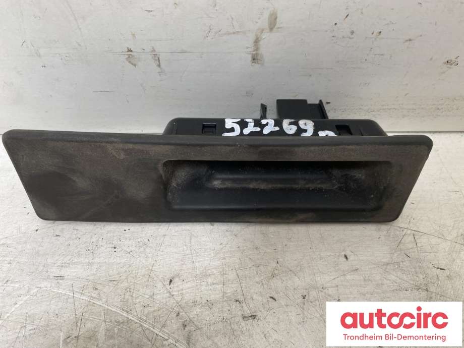 Bakluke/bakdør håndtak til BMW 4-Serie 2013-2020 (F32/F33/F36) (F32/F33/F36) (..|7368752|51247463161|)