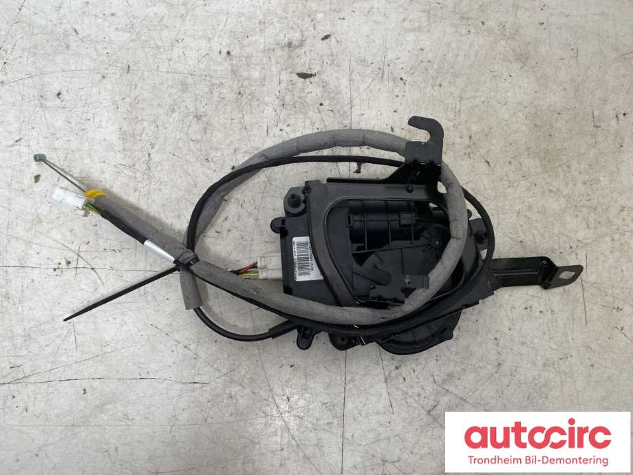 Sentrallås bakluke til BMW 4-Serie 2013-2020 (F32/F33/F36) (F32/F33/F36) (BROSE|512472695|51247269|51 24 7 269 516| 51247269516)
