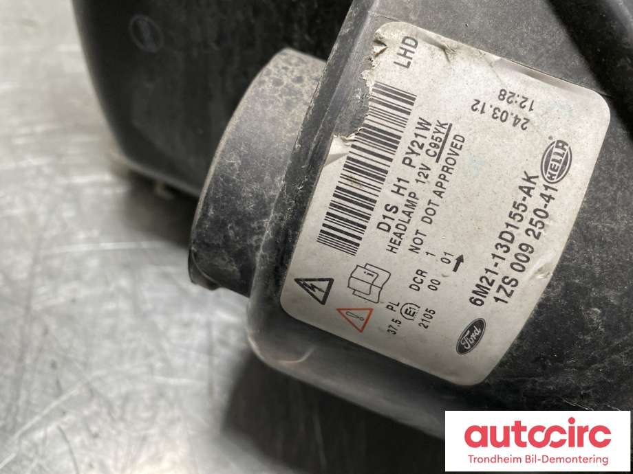 Frontlykt venstre xenon til Ford S-Max 2010-2015 (Type I, Fase 2)  (HELLA|6M21-13D155-AK|1801378|6M21-13006-AH)