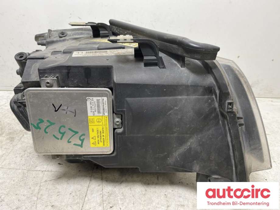 Frontlykt venstre xenon til BMW 3-Serie 2005-2011 (E90/E91/E92/E93) (E90/E91/E92/E93) (..|6942737|63117161667|)