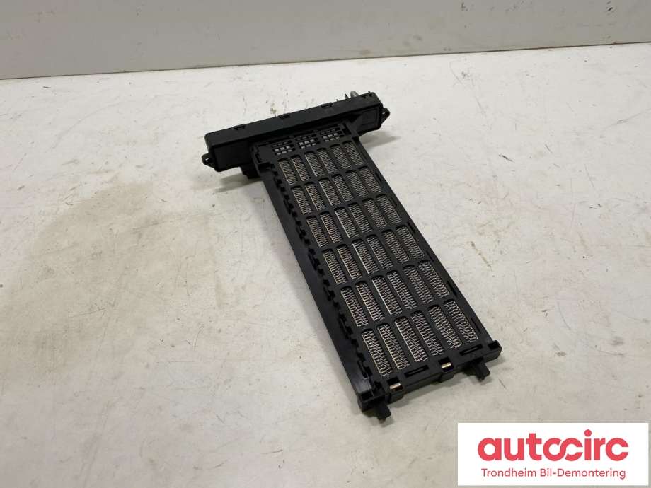 Varmeapparat ekstravarmer til Mercedes Vito 2014-->> (W447) (W447) (EBERSPACHER|A4478300861|A 447 830 08 61|71.0260.90.0600)