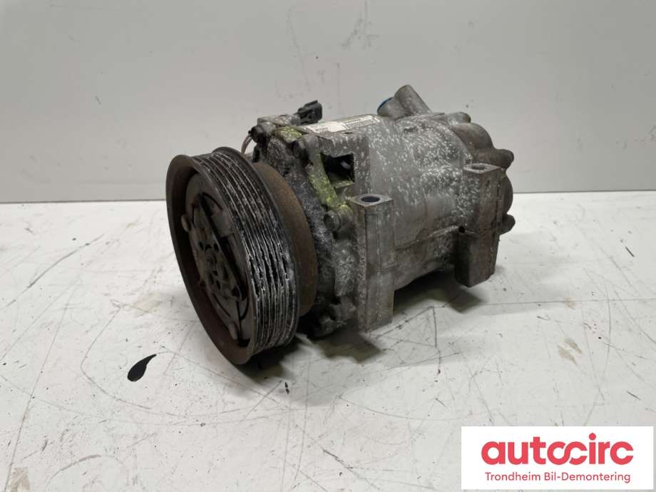 Aircondition kompressor til Nissan Qashqai 2010-2014 (Type I, Fase 2)  (SANDEN|2763000Q3J|926009865R|)