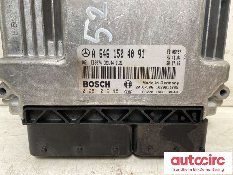 Styreenhet motor til Mercedes C-Klasse 2004-2007 (Fase 2) (W203) (W203) (BOSCH|A6461504091|A6461504277|)