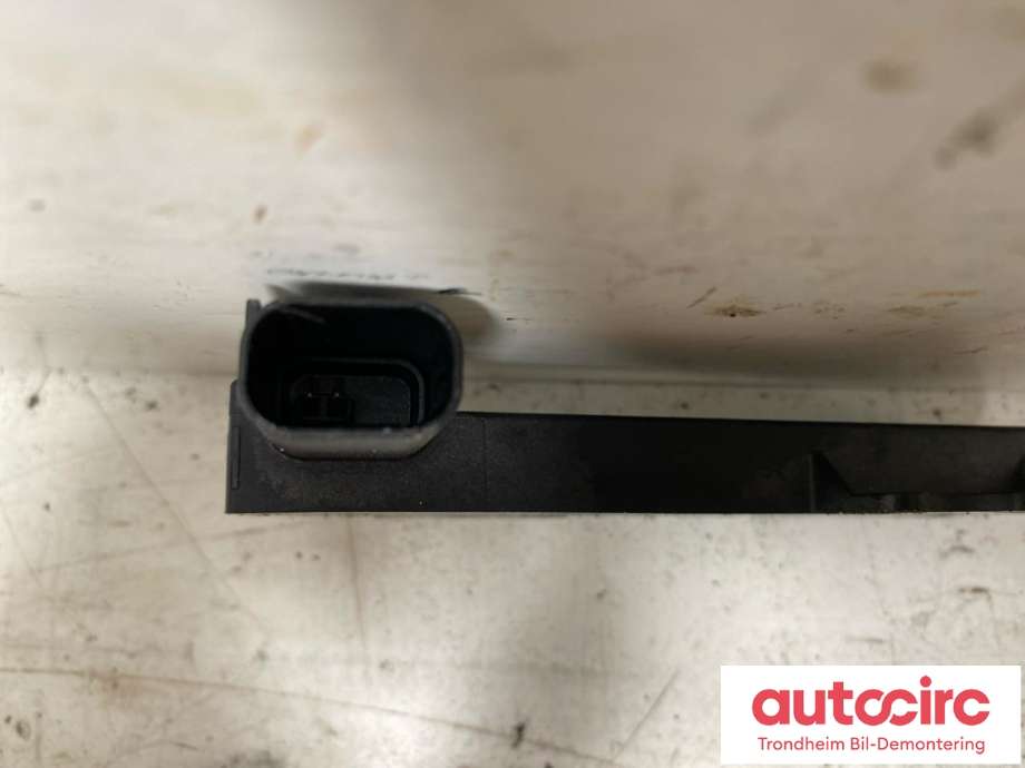 Antenne navigasjon til Volvo XC70 2008-2013 (Type II, Fase 1)  (FOMOCO|30710064|6G91-15K603-KB|)