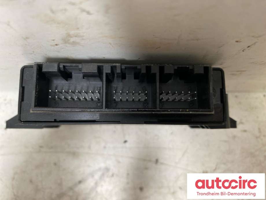 Styreenhet parkering til Volvo XC70 2008-2013 (Type II, Fase 1)  (VOLVO|31341090|)