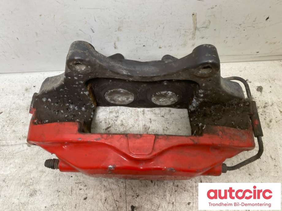 Bremsecaliper høyre foran til Tesla Model S 2016-2021 (Fase 2)  (BREMBO|1007795-00-B|1007795-00-C|1042640-00-D|1003161-00-B|1003161-00-C|1003161-00-D|1042640-00-B|1042640-00-C|1042640-00-E|1042640-00-F|1042640-98-E)