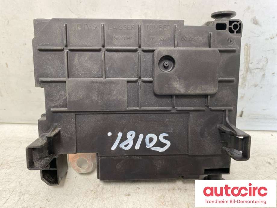 Sikringsboks motorrom til Citroën C4, Picasso 2013-2018 (Type II) (DELPHI|9810296380|9807091980)