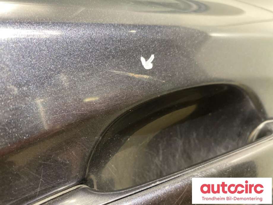 Dør venstre foran til Subaru Legacy 2009-2015  (LES INFO.|60009AJ0309P|)