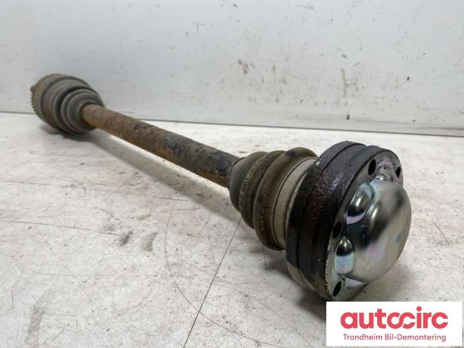 Drivaksel venstre bak, diesel/automat til SsangYong Rodius 2005-2013 (Type I)  (..|..|)