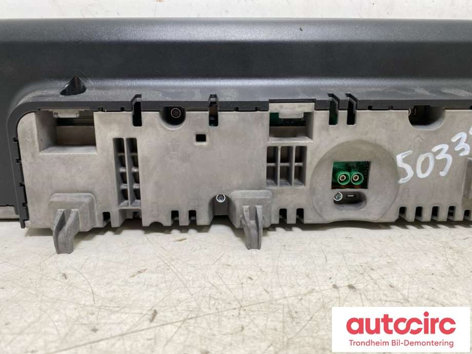 Instrumentpanel til Mercedes EQC 2019-->>  (..|A2479015502|A2479027301|A2479007104| A2479008211)