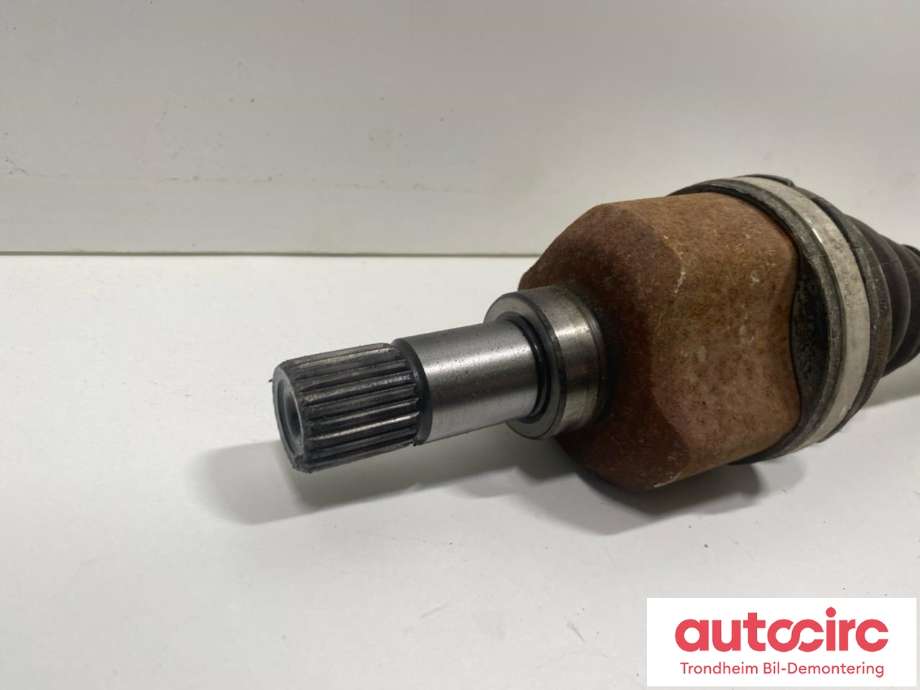 Drivaksel venstre foran, diesel/manuell til Citroën Berlingo 2008-2015 (Type II, Fase 1)  (..|3272LW|32722X|3272 LW| 3272 2X)