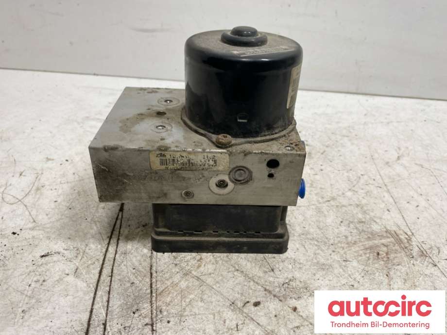 ABS sentral til Volvo XC90 2002-2006 (Type I, Fase 1)  (8671455|)