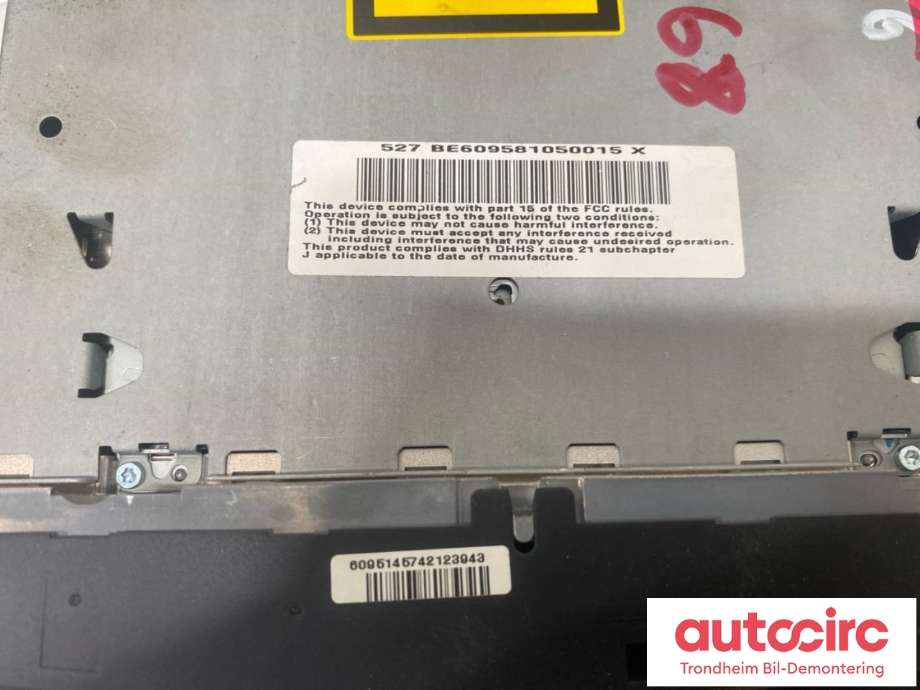 Bilstereo navigasjon til Mercedes R-Klasse 2006-2013 (W251) (W251) (HARMAN BECKER|A2518707989|A2519005200|A2519007700| A 251 900 52 00| A 251 900 77 00| A 251 870 79 89)