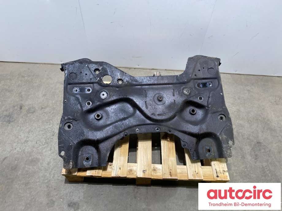 Travers foran hoved til Citroën Berlingo 2019-->> (Type III)  (..|9677071880|96 770 718 80|)