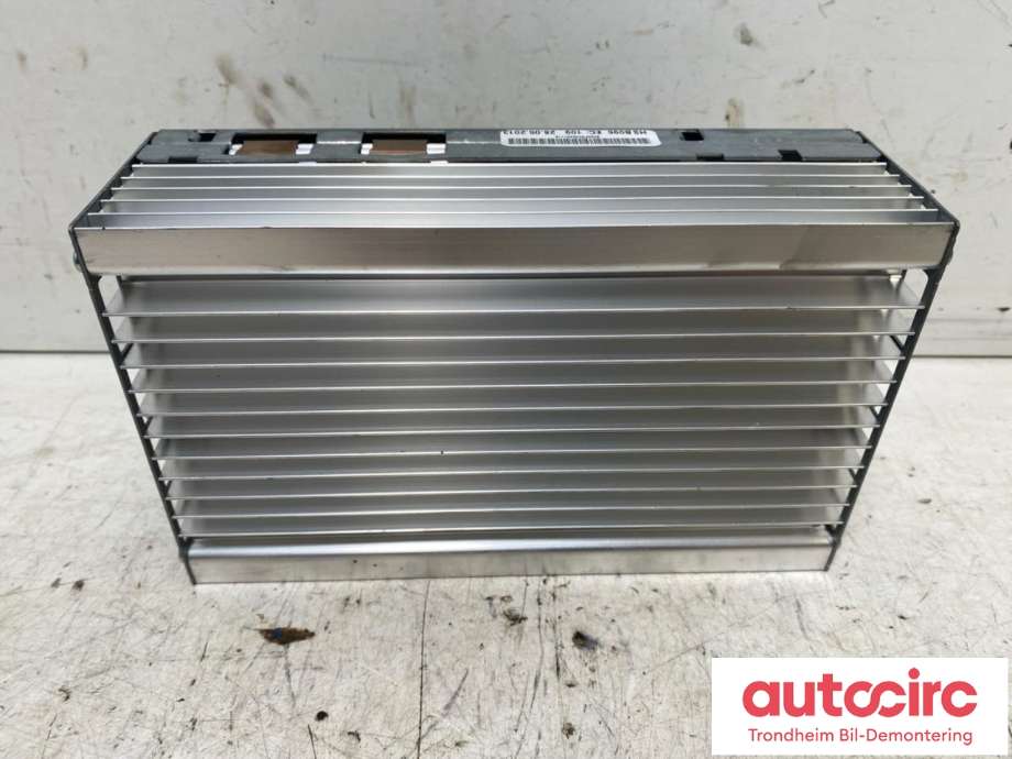 Bilstereo forsterker til BMW 5-Serie 2010-2017 (F10/F11) (F10/F11) (HARMAN/BECKER|9312593|65129312593|)