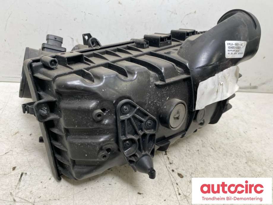Luftfilterboks til Land Rover Discovery 2017-->> (Type V)  (..|FPLA-9601-AC|LR095546|FPLA9601AD)