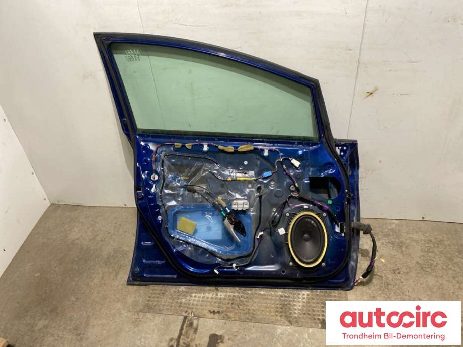 Dør venstre foran til Toyota Prius 2009-2016 (Type III) (COMBI) (COMBI) (6700247070|)