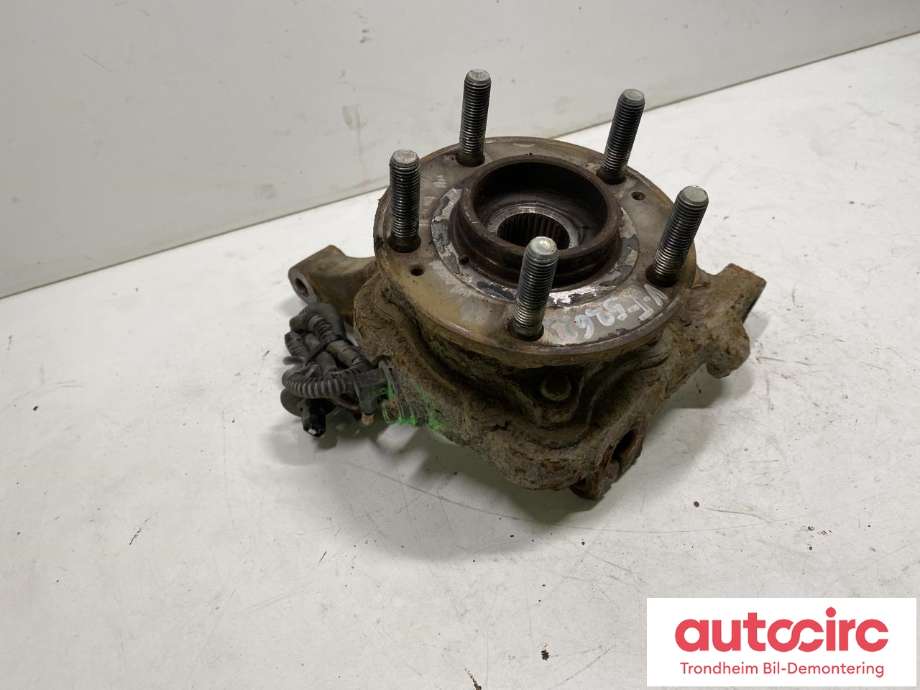 Hjulspindel venstre foran til Hyundai Santa Fe 2006-2009 (Type II, Fase 1)  (LES INFO|51715-2B050|517152B050|)
