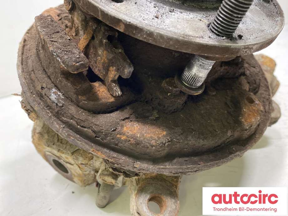 Hjulspindel høyre bak til Hyundai Santa Fe 2006-2009 (Type II, Fase 1)  (LES INFO|52720-2B000|527202B000|)