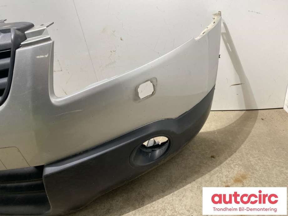 Støtfanger foran til Nissan Qashqai 2007-2010 (Type I, Fase 1)  (..|62022JD00H|62022JD20H|)