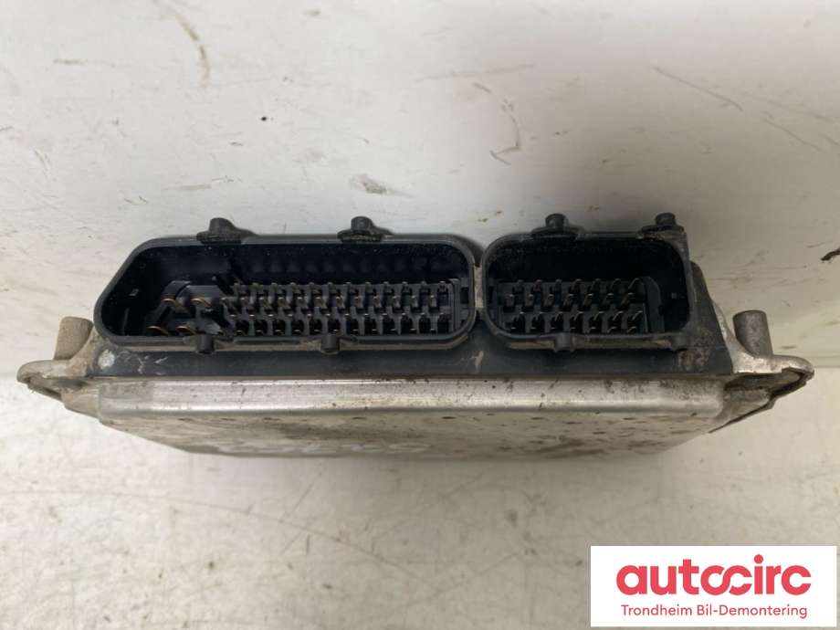 Styreenhet motor til Škoda Roomster 2006-2010 (Fase 1)  (BOSCH|03C906057D|0261201222|)
