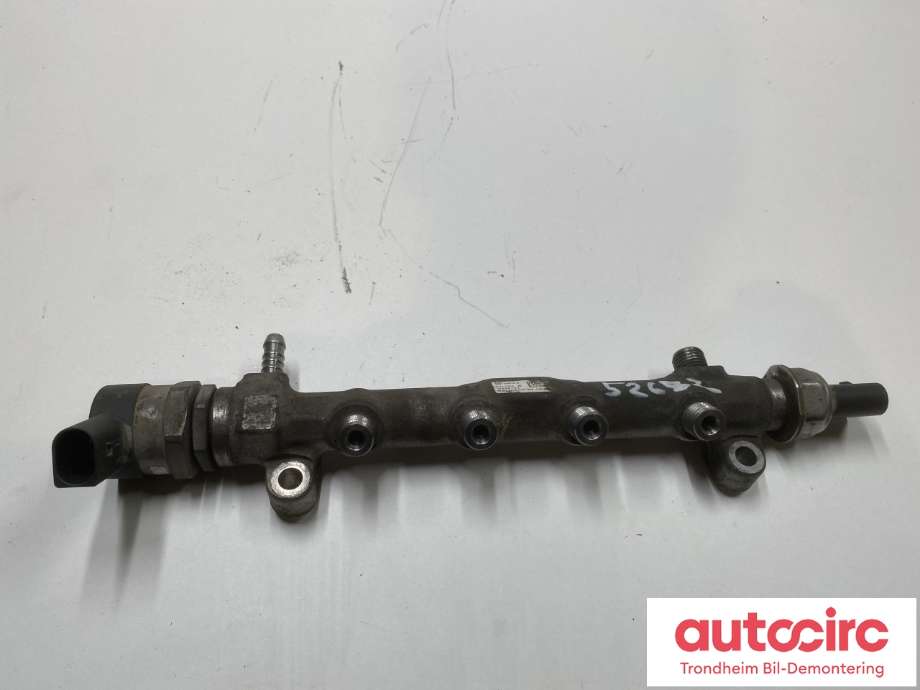 Dyseskinne (fuelrail) til Škoda Octavia, 2013-2016 (Type III, Fase 1)  (04L130089B)