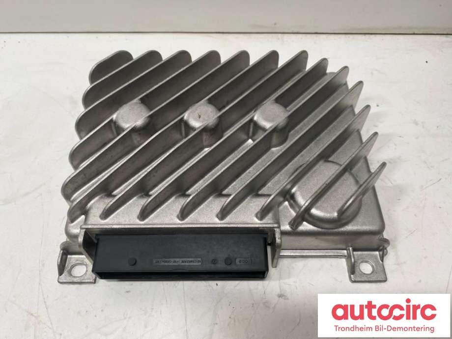 Bilstereo forsterker til VW ID.5, 2022-->> (PANASONIC|5H0035456F)