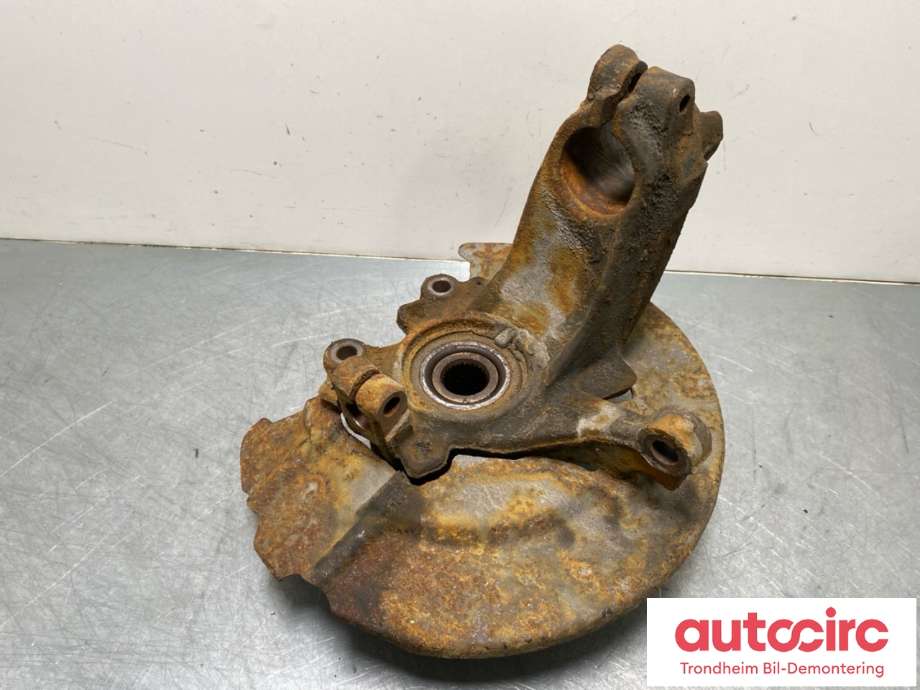 Hjulspindel høyre foran til Ford Kuga 2008-2012 (Type I)  (1674670|8V41-3K170-AD|)