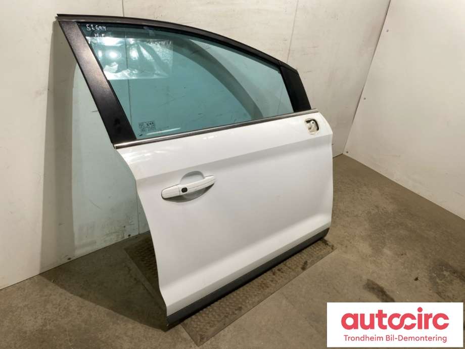 Dør høyre foran til Ford Kuga 2008-2012 (Type I)  (1712678|P8V41-S20124-AC|)