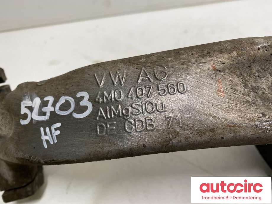 Hjulspindel høyre foran til Audi Q7 2015-->> (Type II)  (LES INFO|4M0407560|4M0407254J|4M0 407 254 J| 4M0 407 560)