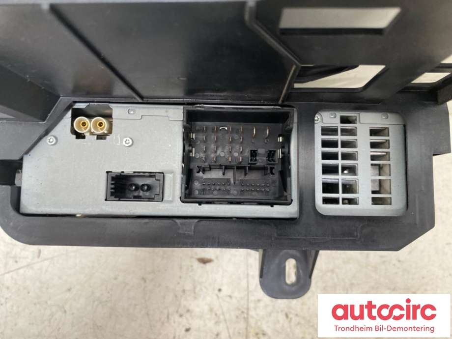 Bilstereo til Audi Q5 2008-2012 (Type I, Fase 1)  (HARMAN/BECKER|4G0035056|4G0035056X|)