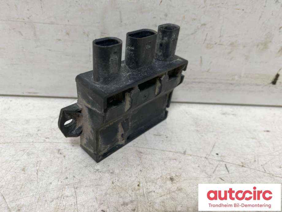 Styreenhet elektrisk bakluke til BMW 2-Serie, Active/Gran Tourer 2014-->> (F45/F46) (F45/F46) (..|61357475727|61355A398E8|61357498464)