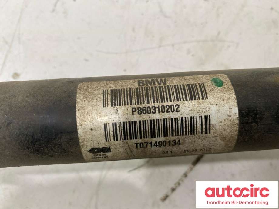 Drivaksel venstre bak, hybrid til BMW X5 2013-2018 (F15) (F15) (LES INFO|8603102|33208609838|33 20 8 609 838)